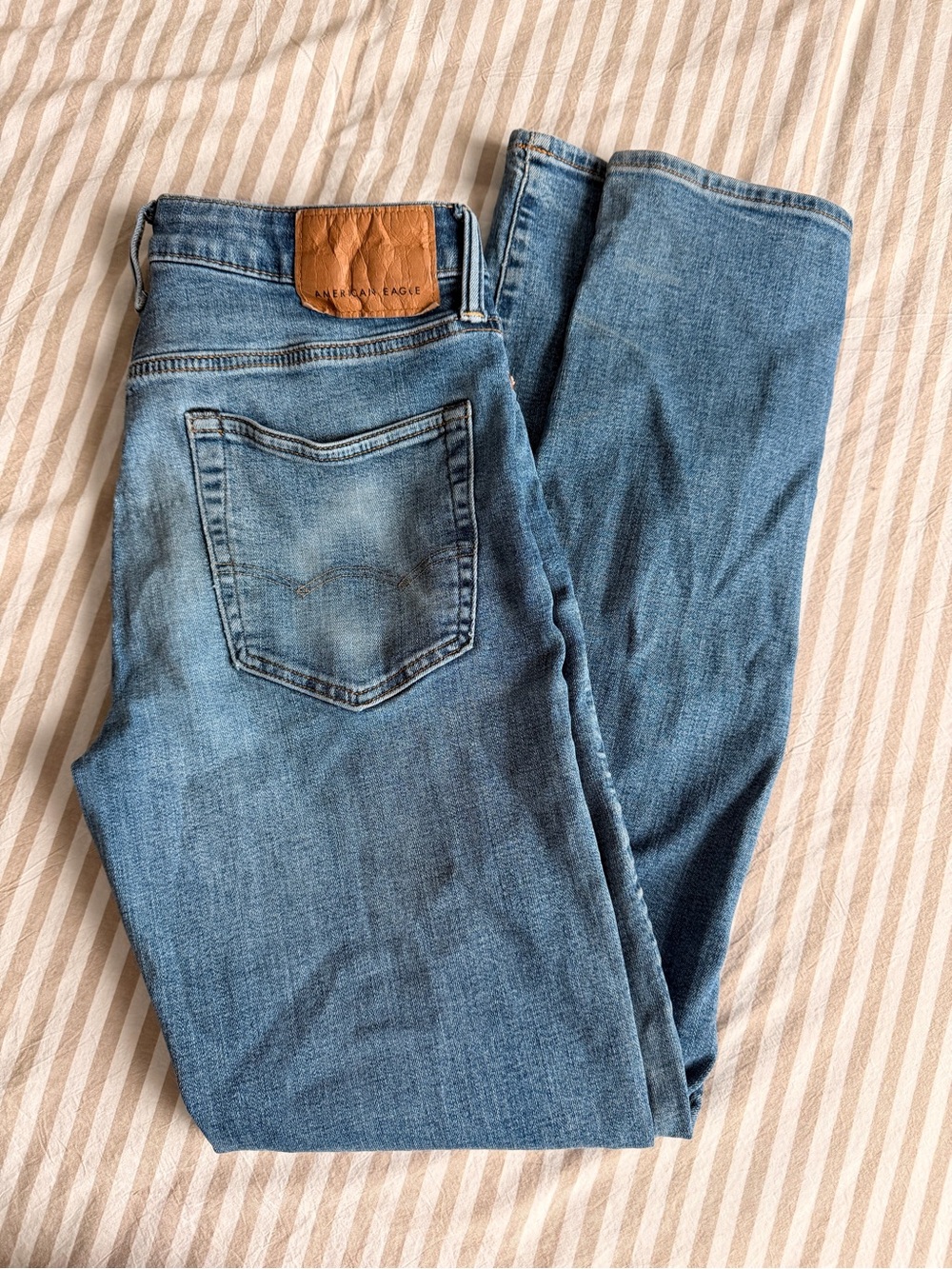 American Eagle Outfitters Men’s Light Blue Straight Jeans